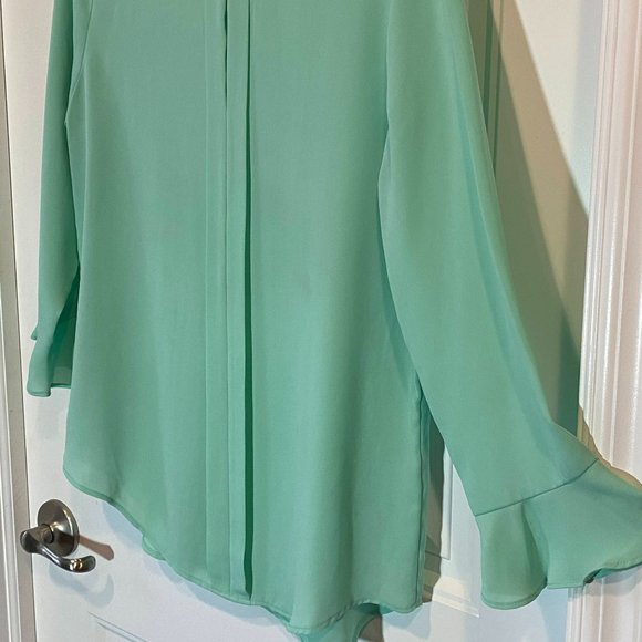 Mint Bell Sleeve Blouse - Picture 2 of 2